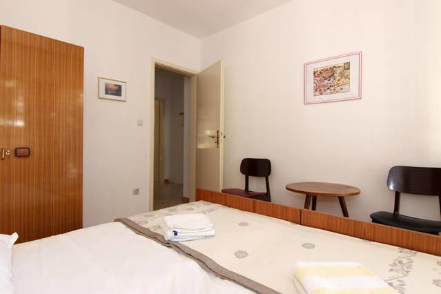 Eco-Apartments With Nice Garden Baška Voda Esterno foto