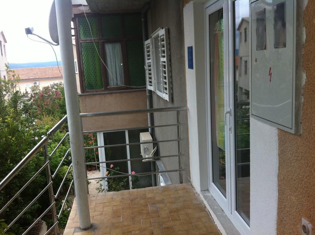 Eco-Apartments With Nice Garden Baška Voda Camera foto